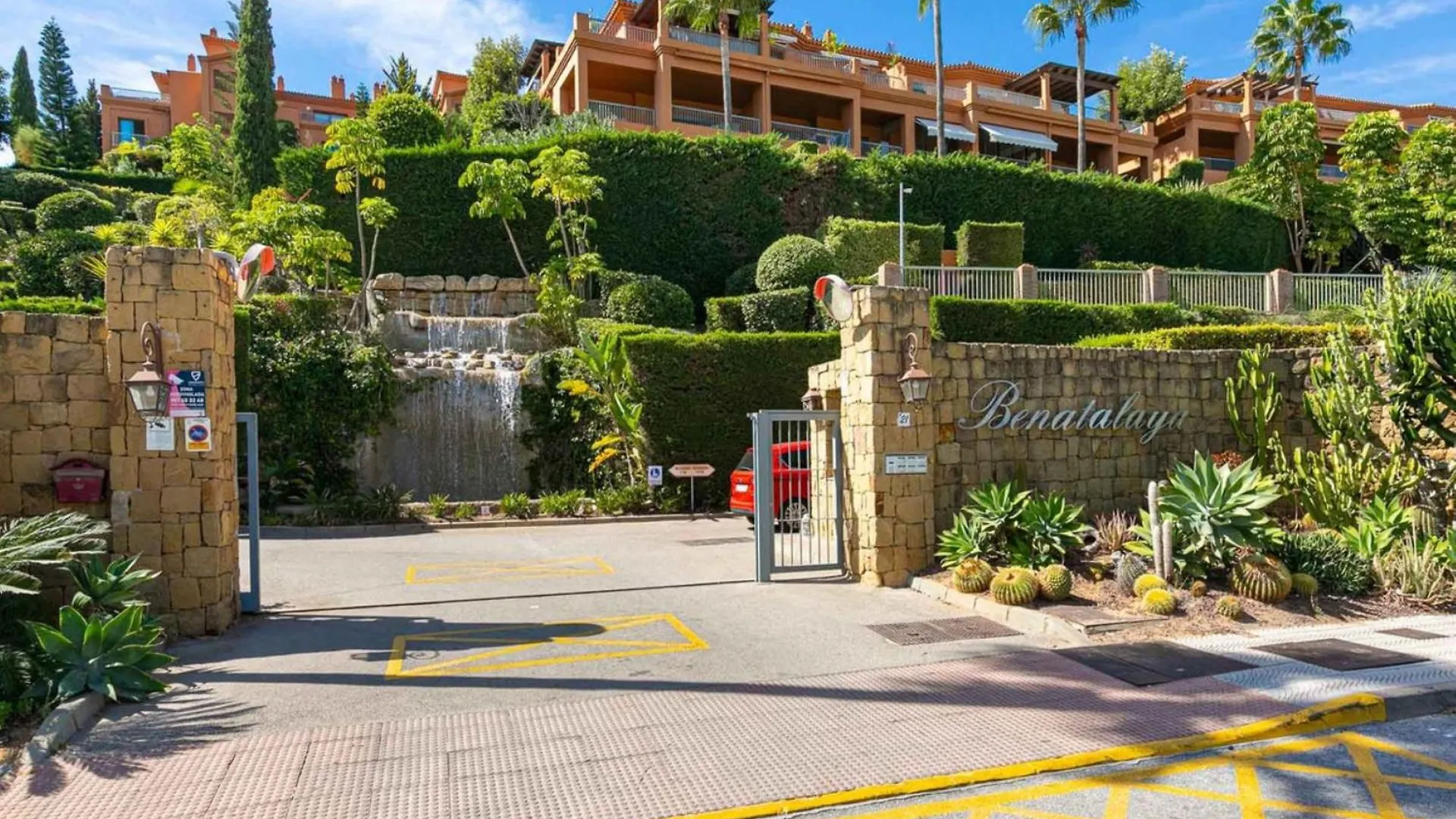 Luxury Ground Floor Apartment With Spa Facilities Estepona